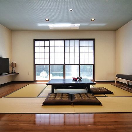 Em S280 Villa Kyoto Exteriör bild